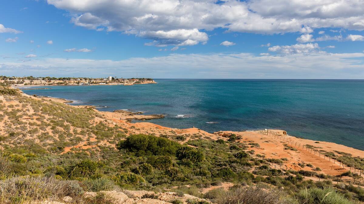 Costa de Cabo Roig, junto a La Zenia, en Orihuela Costa